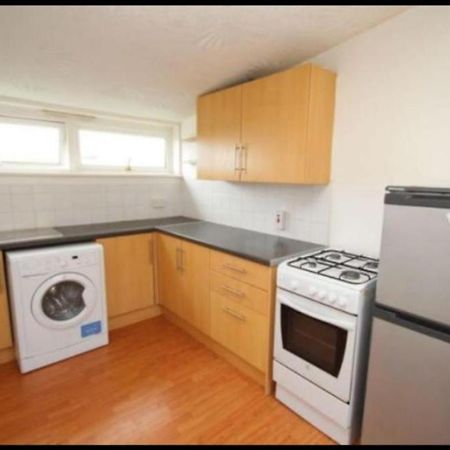 Bathgate Handy House Экстерьер фото